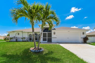 2929 S W 7TH PL CAPE CORAL, FL 33914